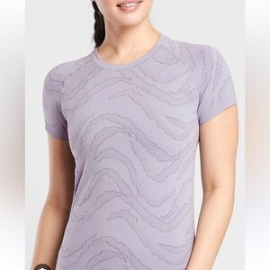 Athleta Momentum Wave Print Tee